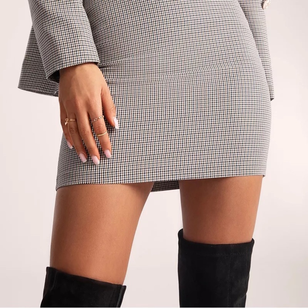 Gorgeous Pencil Skirt ✏️